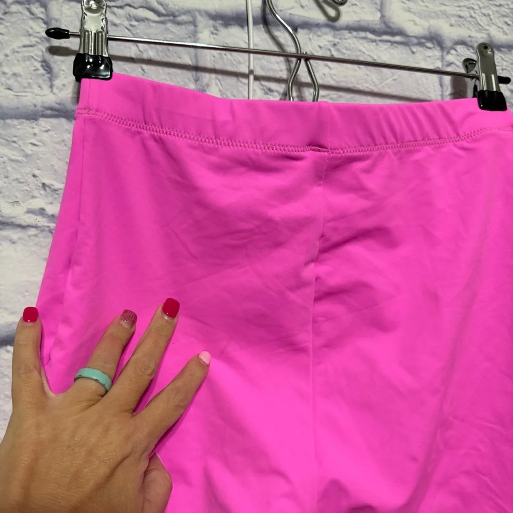 SKIMS Recycled Swim Mid Waist Short Limited Edition - Taffy size S